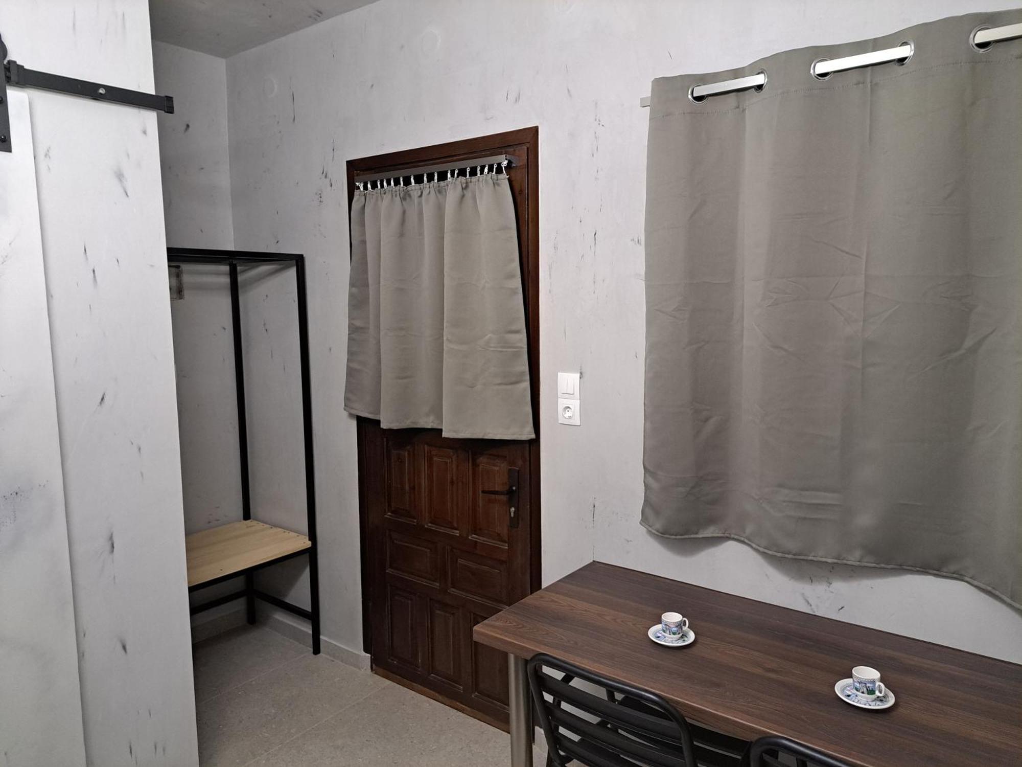 Socrates Ethnic And Traditional Studio カランバカ エクステリア 写真
